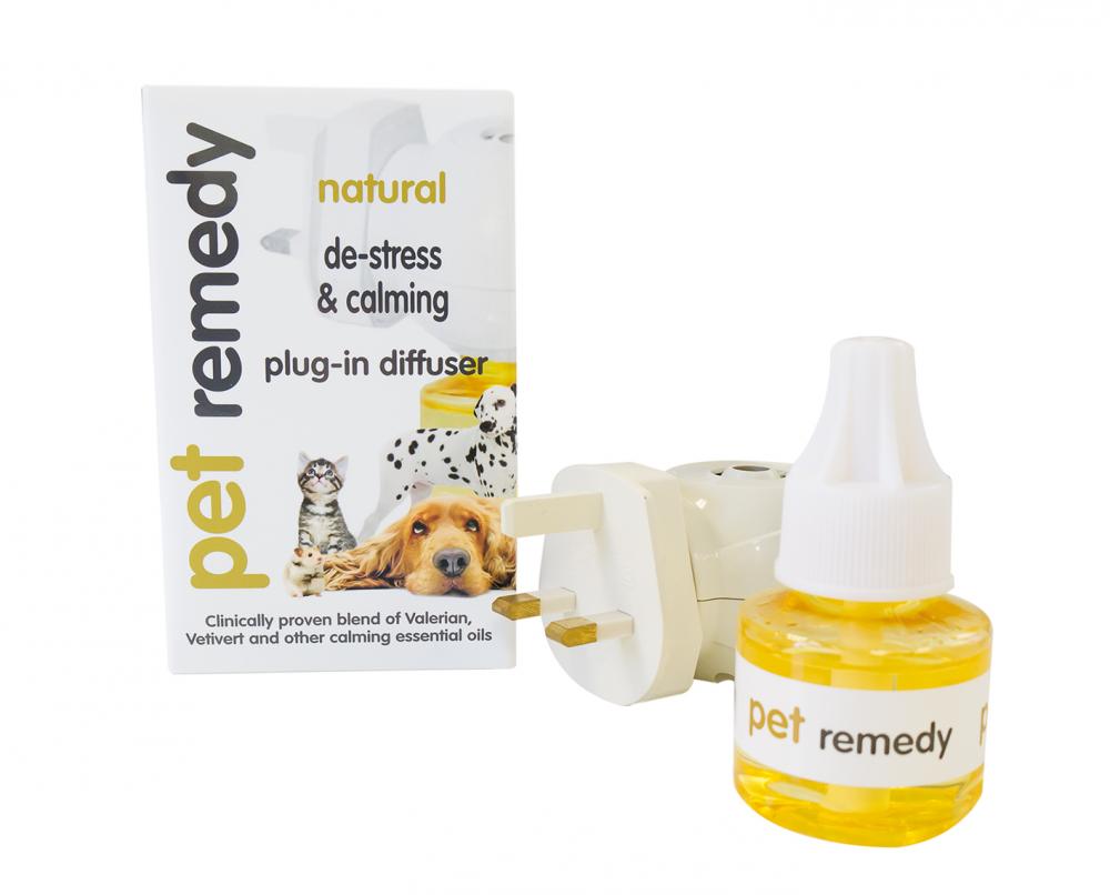 Pet remedy outlet atomiser